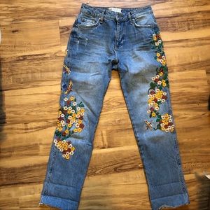 RARE FIND embroidered free people jeans
